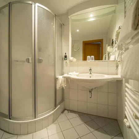 فندق أكتيف شفايغر Füssen